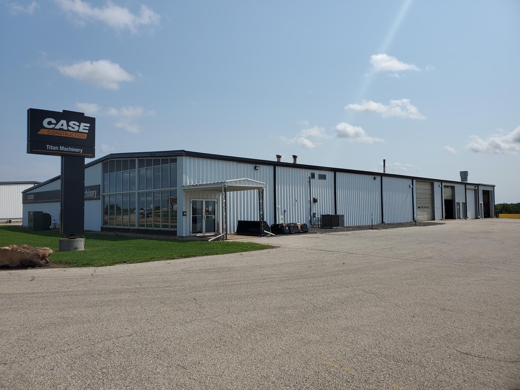 20210825_143045 Yankton_Store_Front