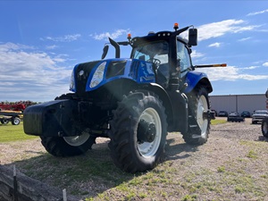 2022 New Holland T8410 MFWD Tractor 3266504-1